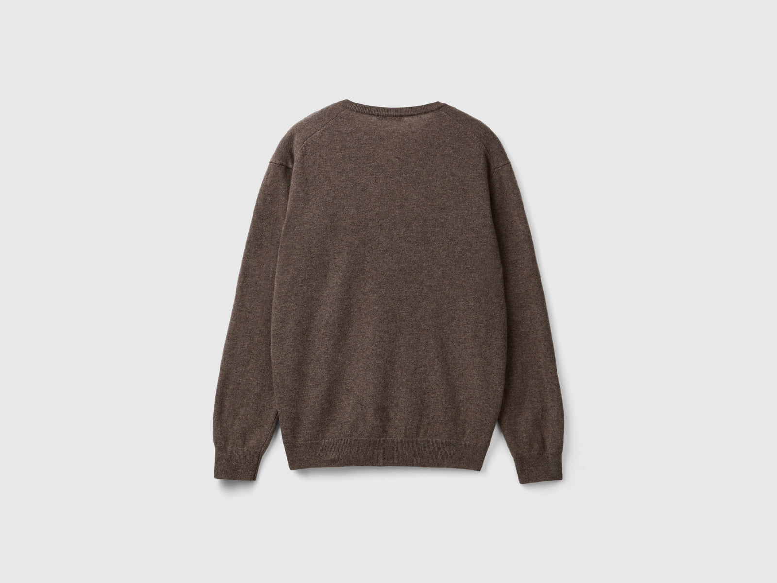 Camisola decote em V cinzento em pura lã Merino - ucb_image_BS