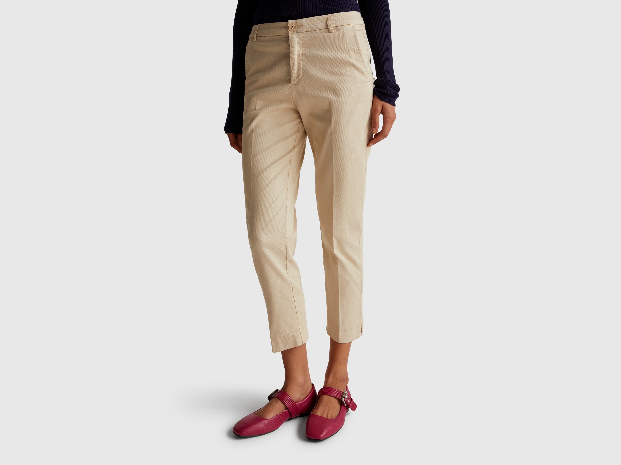 Chinos cropped em algodão stretch - ucb_image_F