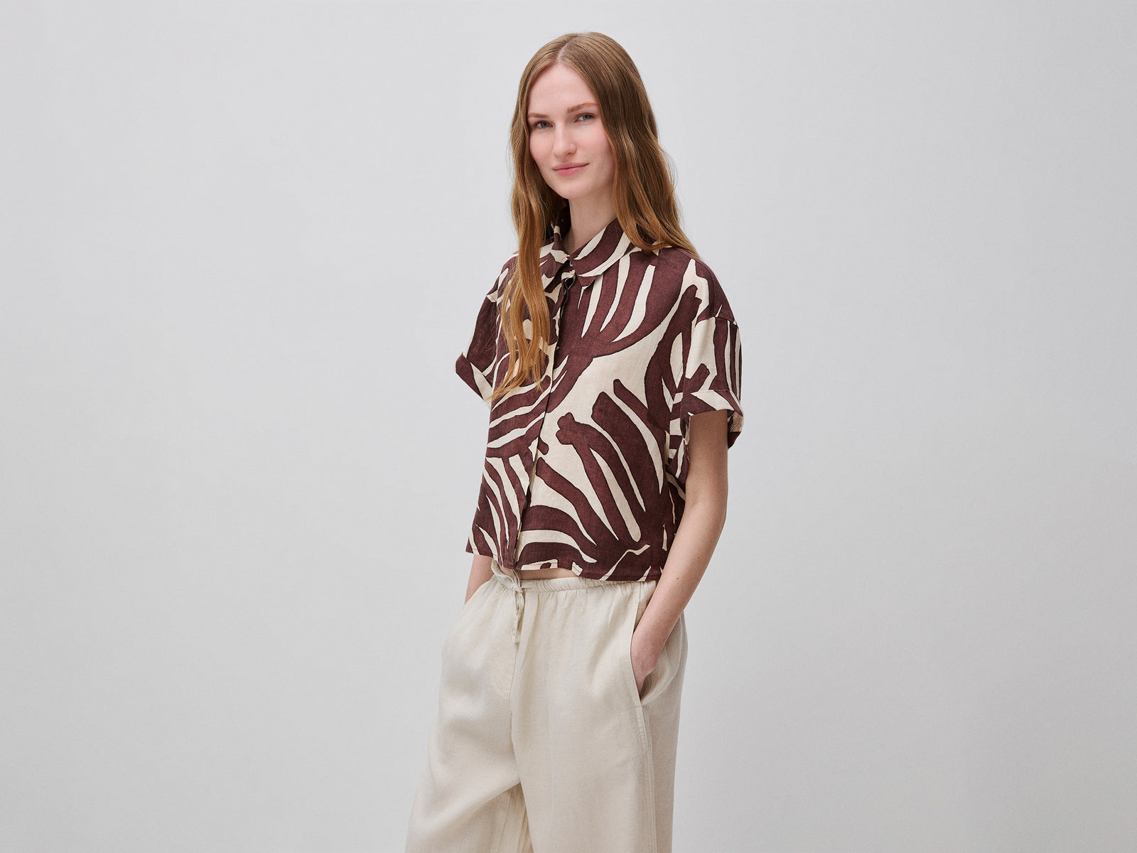Blusa estampada em linho puro - ucb_image_F