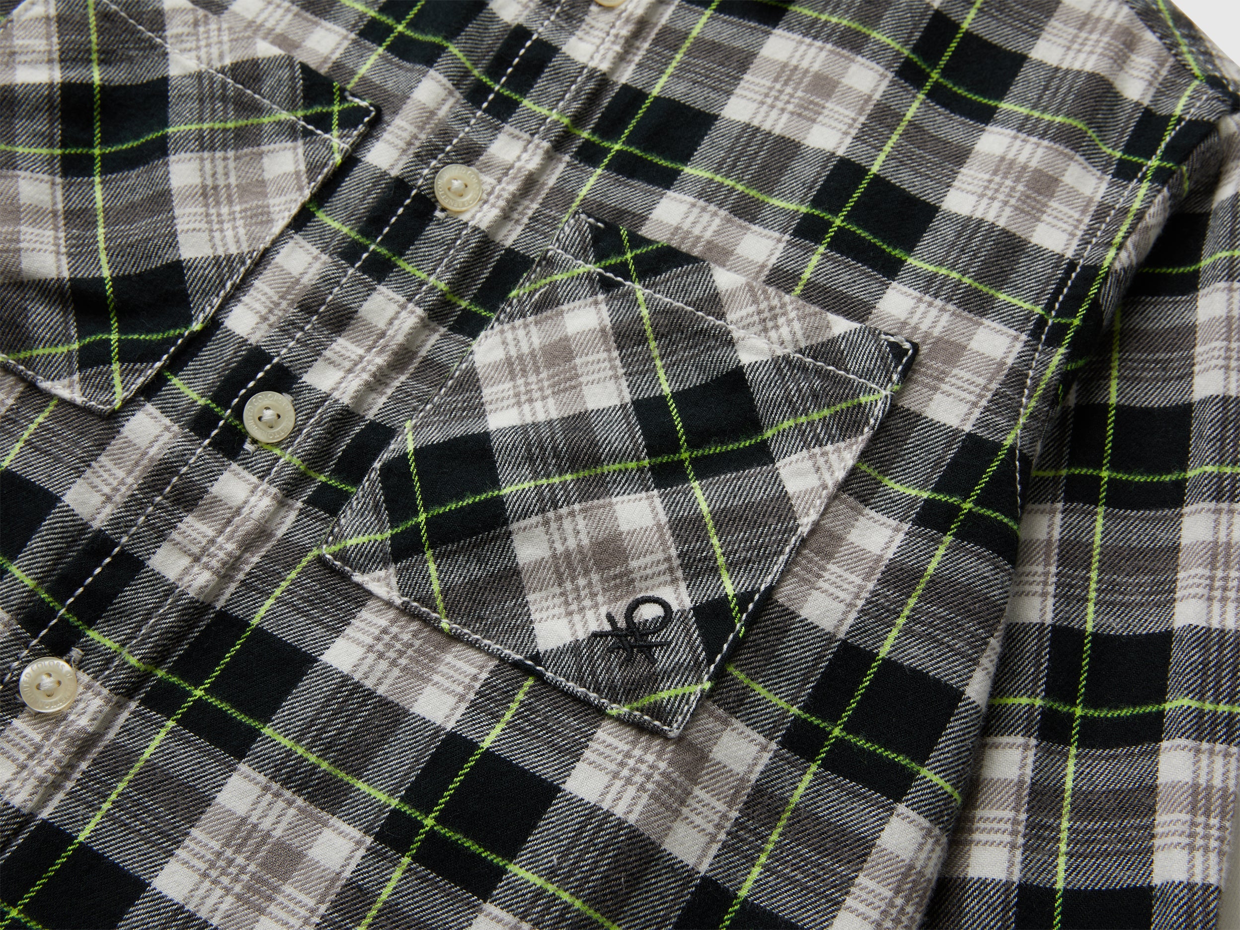 Camisa aos quadrados 100% algodão - ucb_image_DS1