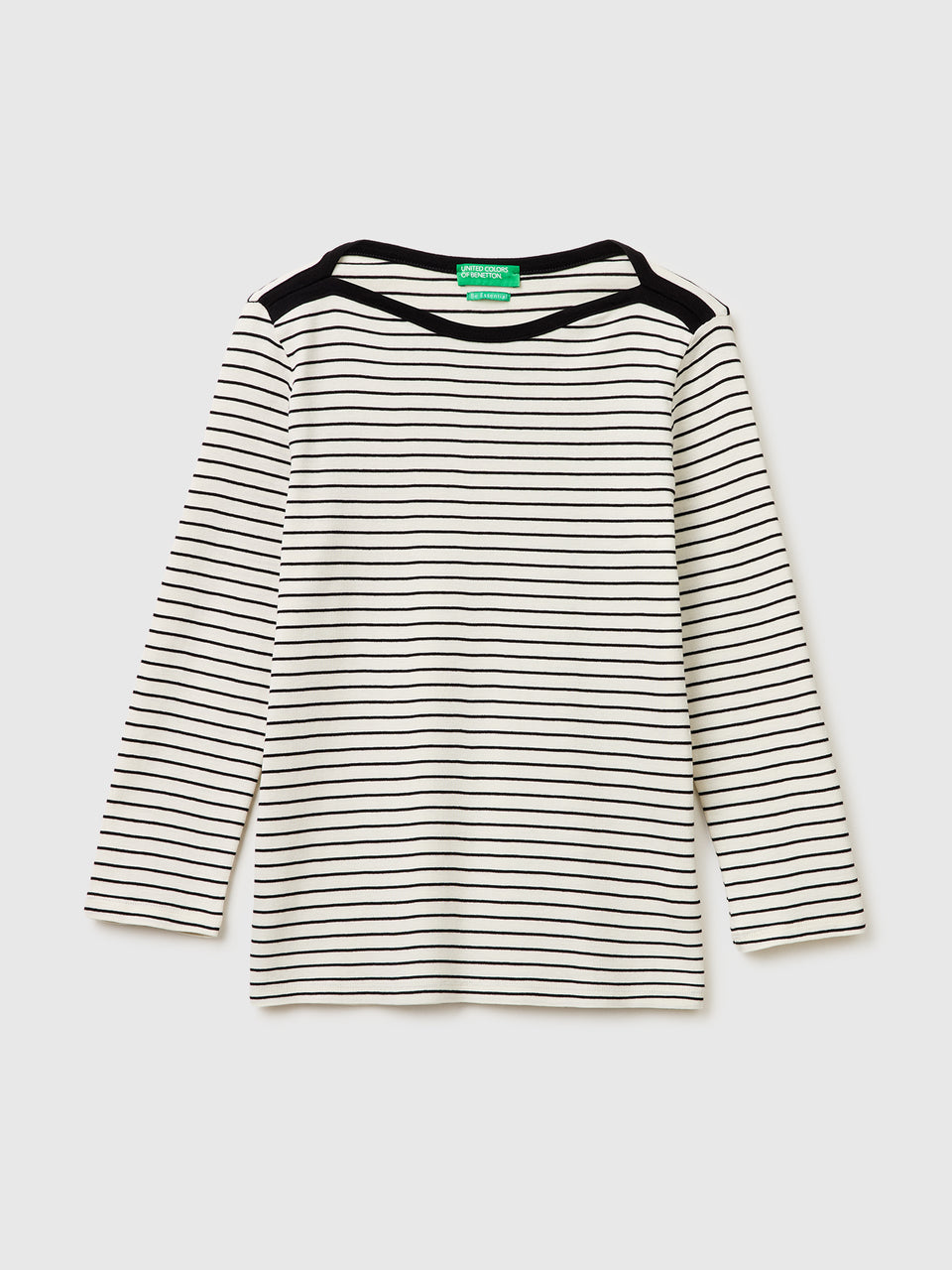 T-shirt às riscas com decote à barco - ucb_image_FS