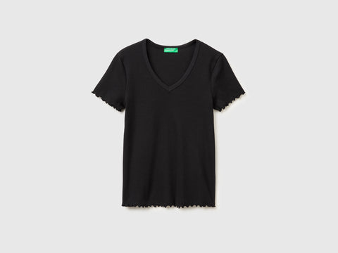 Ribbed V-neck T-shirt - ucb_image_FS