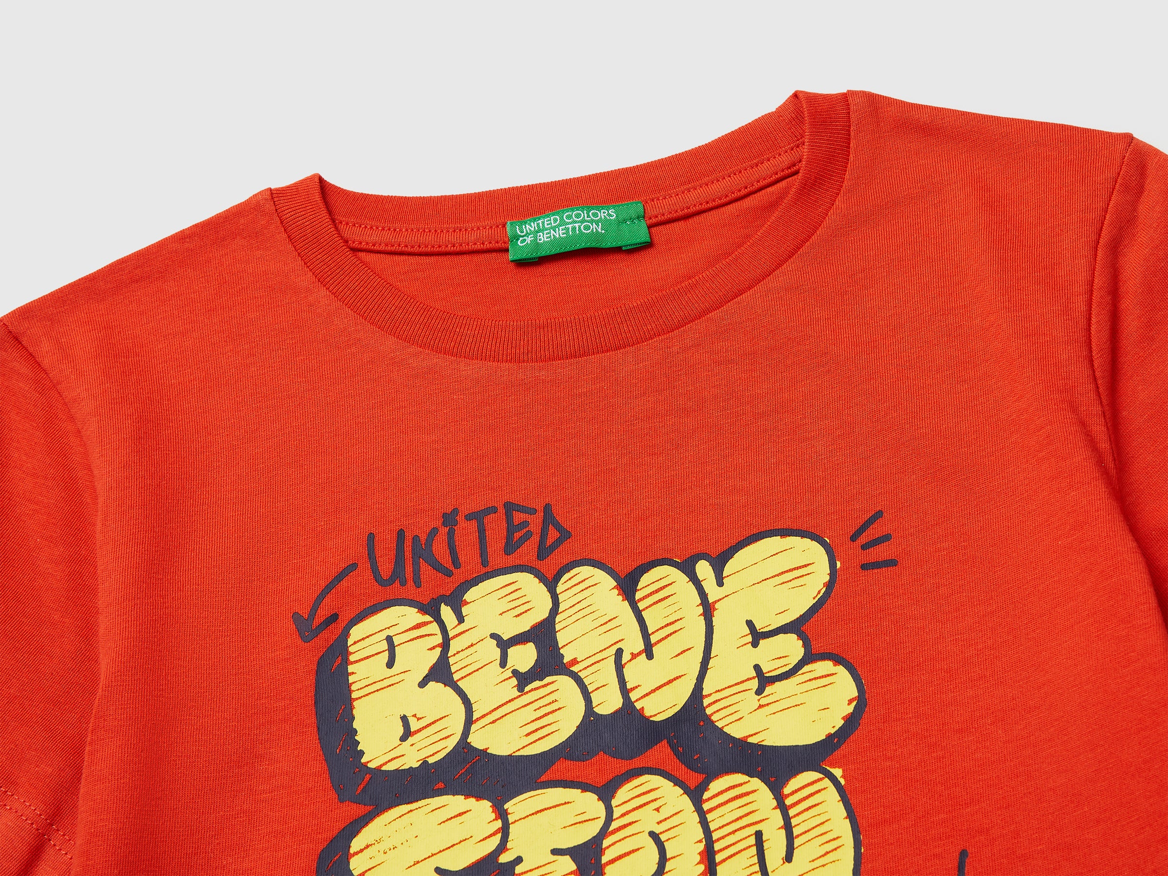 T-shirt com logótipo - ucb_image_DS1