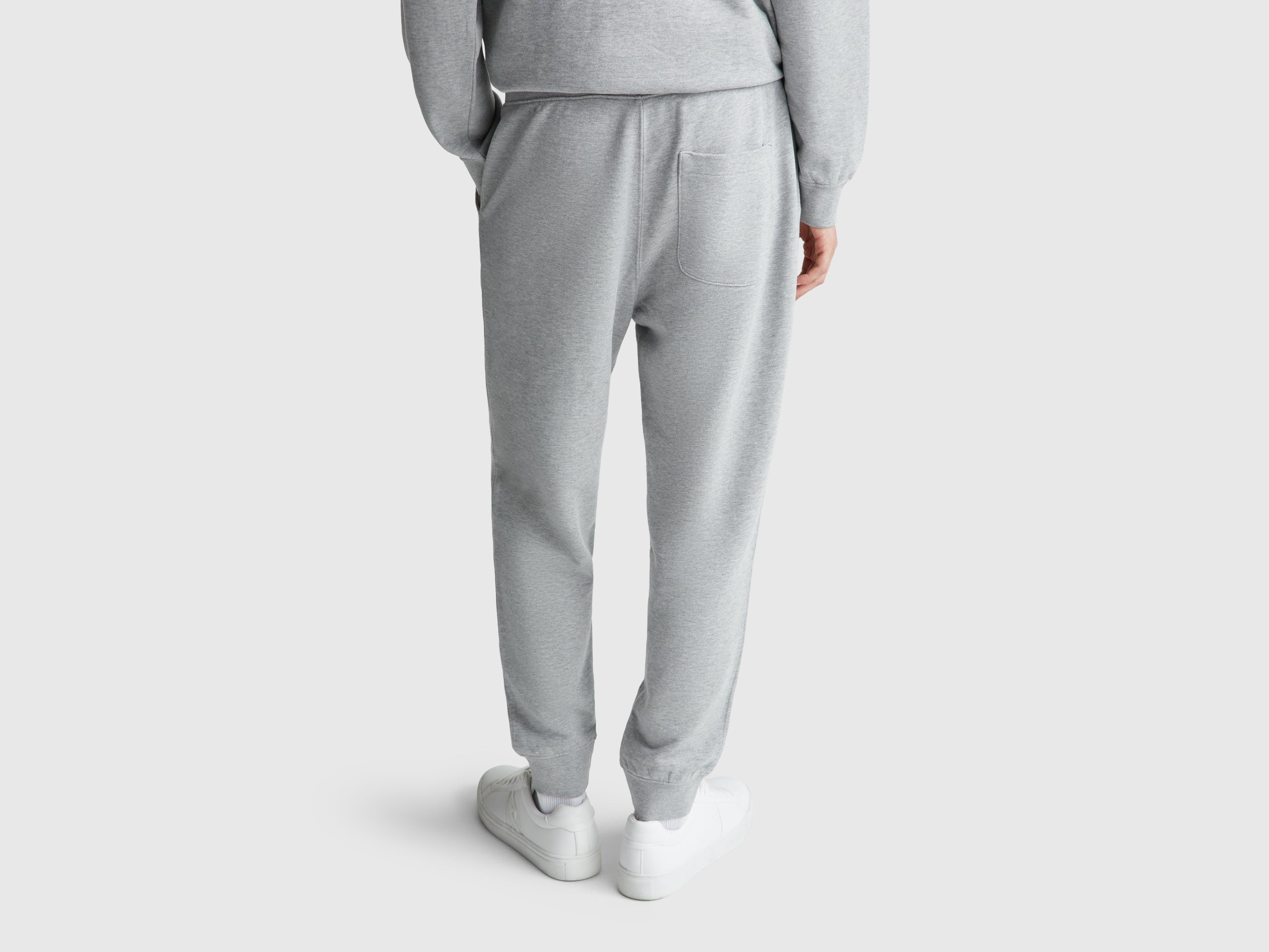 Joggers em felpo de algodão - ucb_image_B