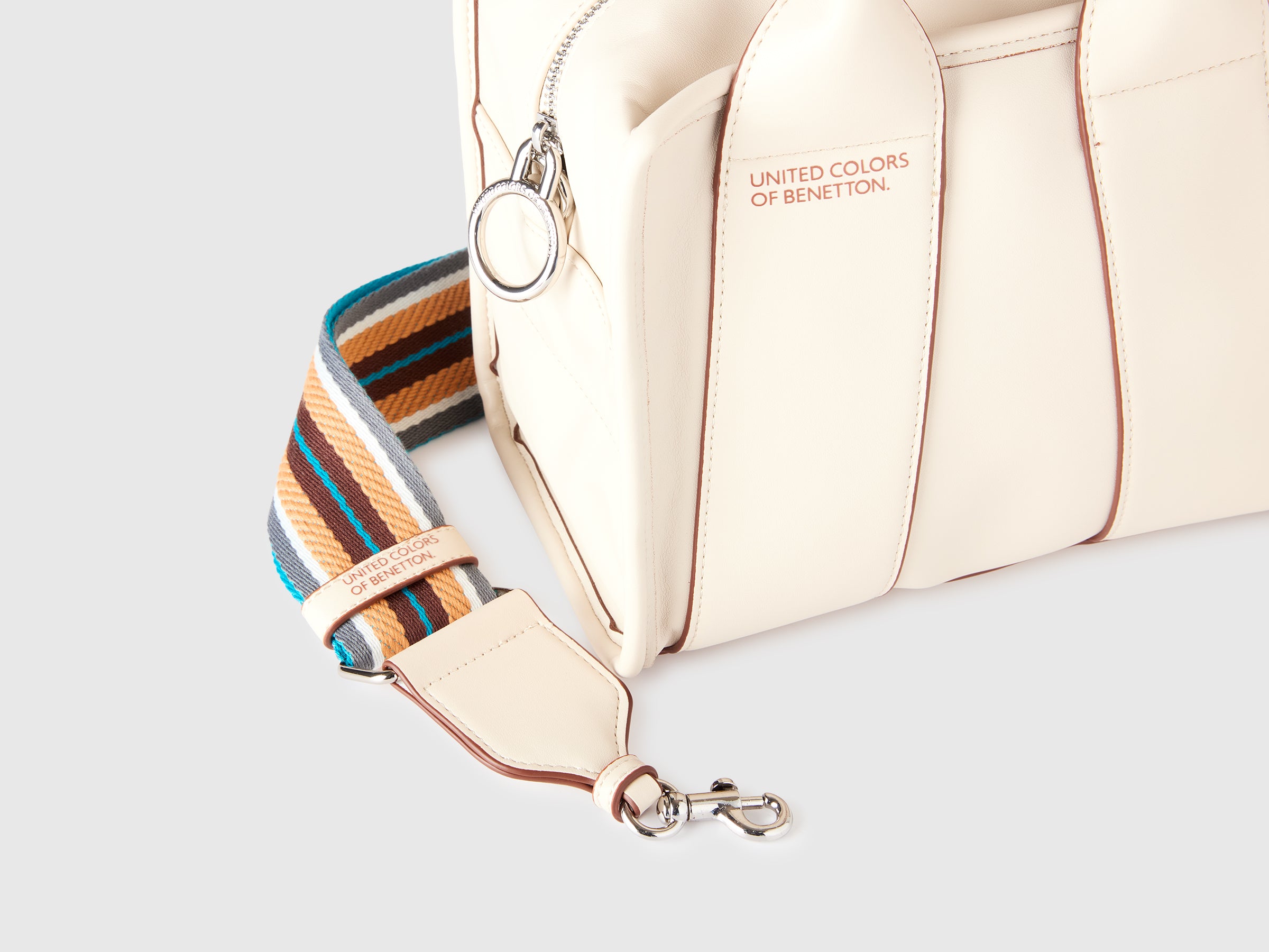 Medium tote bag - ucb_image_DS1