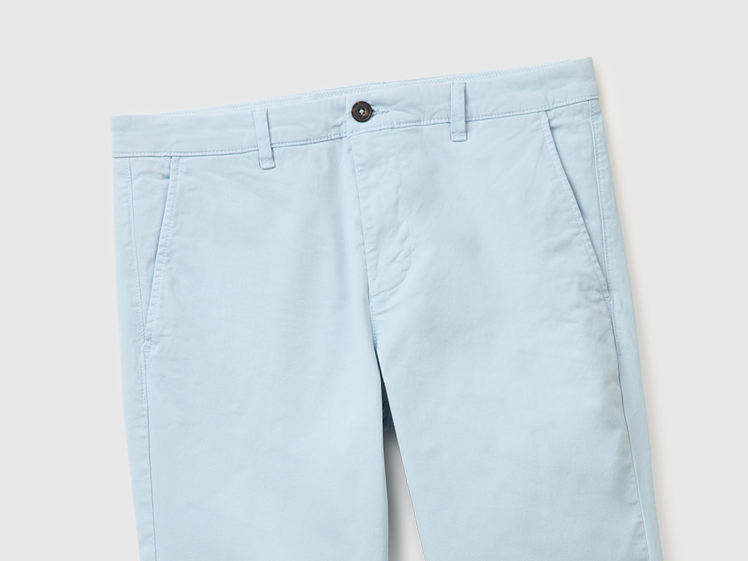 Chinos slim fit em algodão - ucb_image_FY