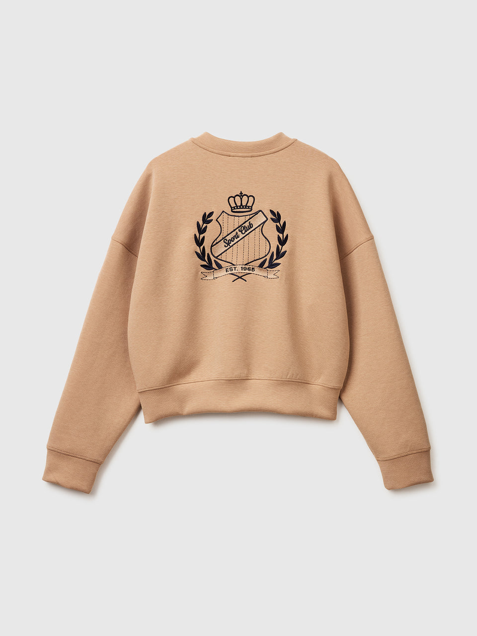 Boxy fit sweatshirt with crest on the back - ucb_image_BS