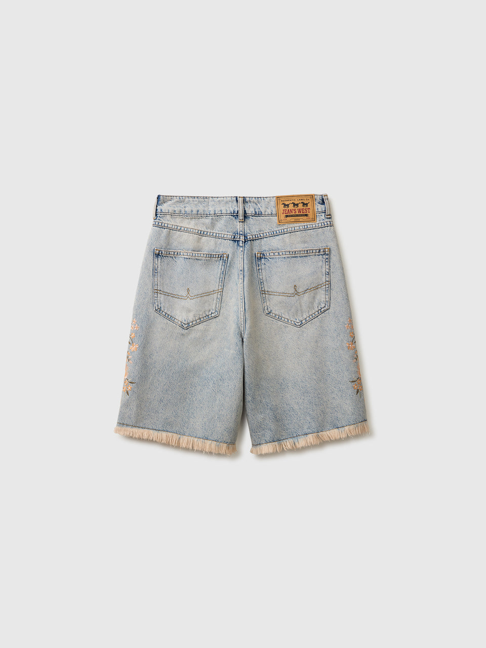 Bermudas de jeans com rosas - ucb_image_BS