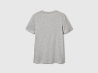 T-shirt em algodão puro com decote em V - ucb_image_BS