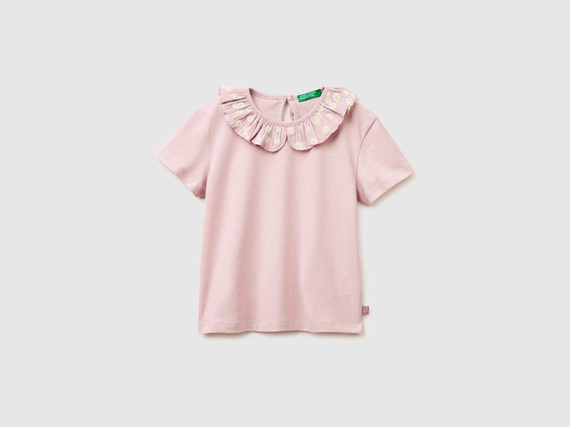 T-shirt com folhos na gola - ucb_image_FS