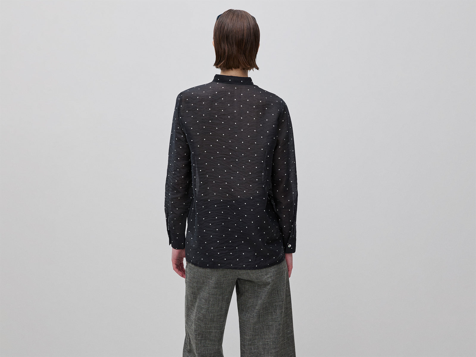 Camisa fluida com micro bolinhas - ucb_image_B