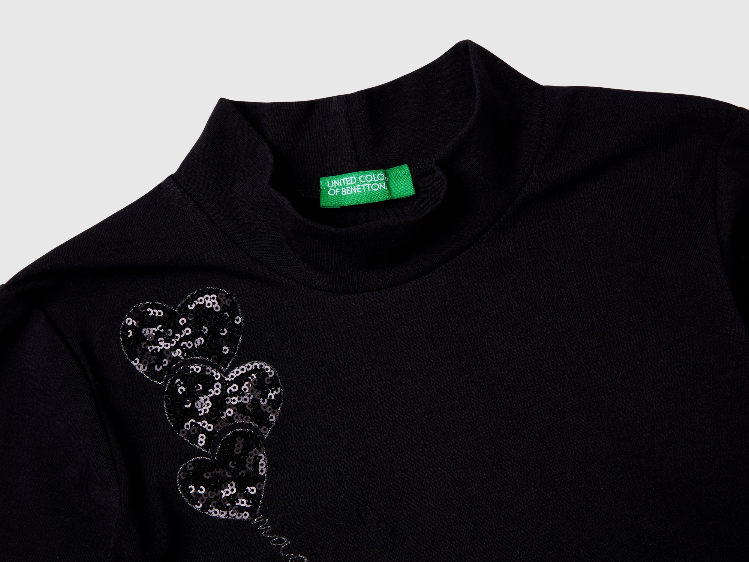T-shirt de gola alta com lantejoulas - ucb_image_DS1