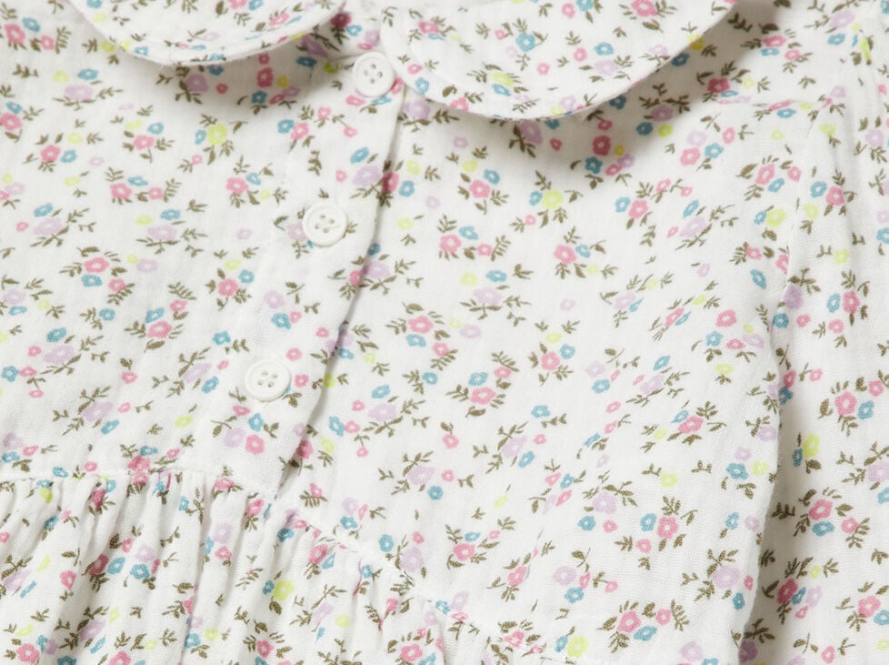 HOME<br/><span class="playful">Kid Girl</span>