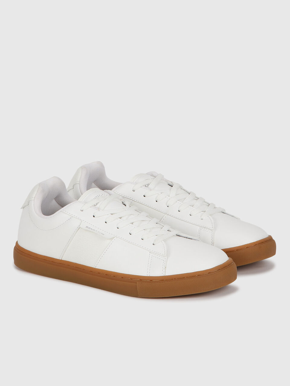 TONAL RECYCLED SOLE SNEAKER image number null