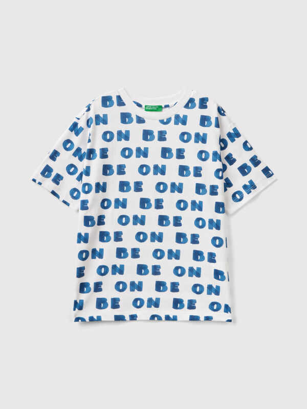 T-shirt with "BE ON" print Junior Boy
