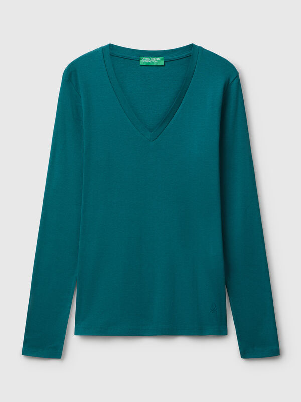 Dark green t-shirt with V-neck Women