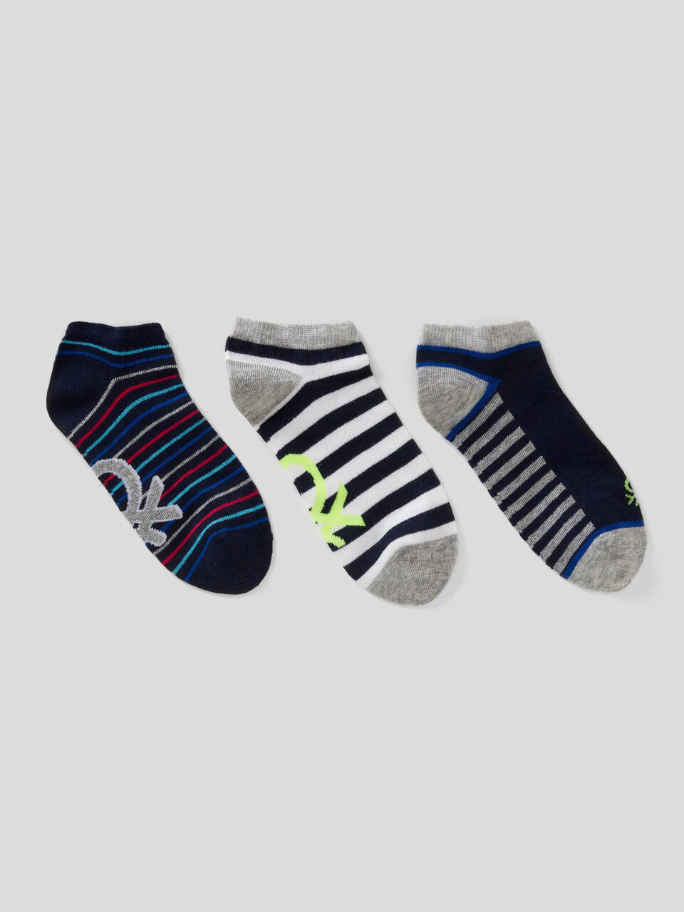 Three pairs of patterned socks image number 1