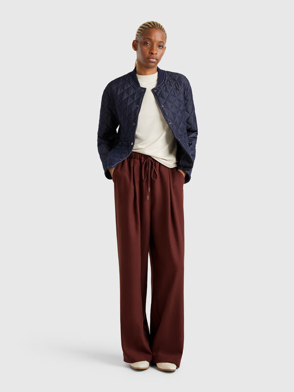 Wide trousers in viscose blend Women