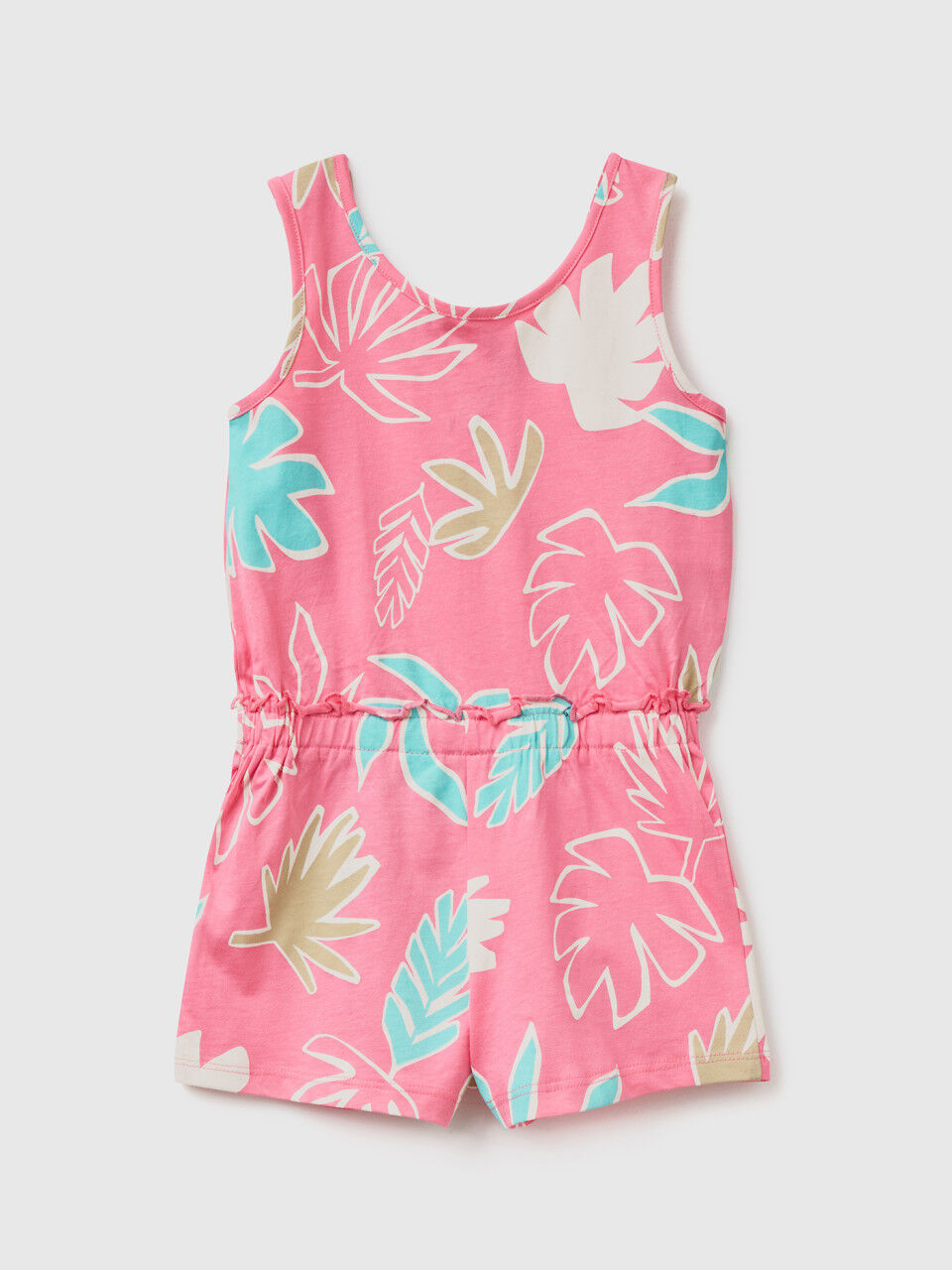Short jumpsuit with tropical print