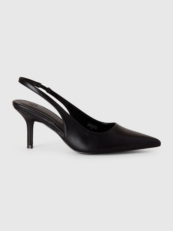 Black pumps with heels Women
