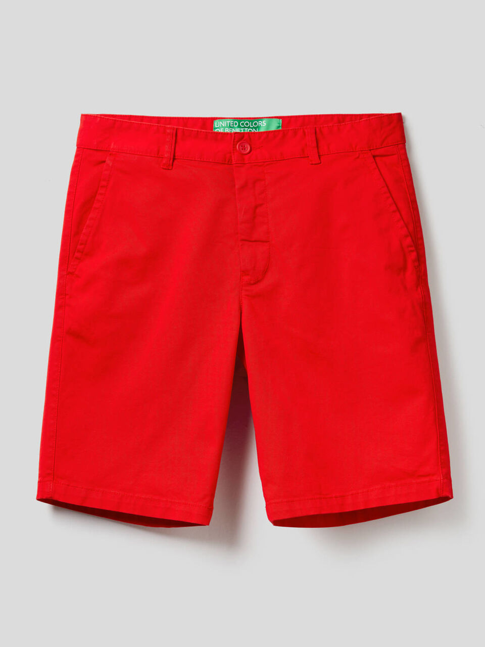 Chino bermudas in stretch cotton image number 1