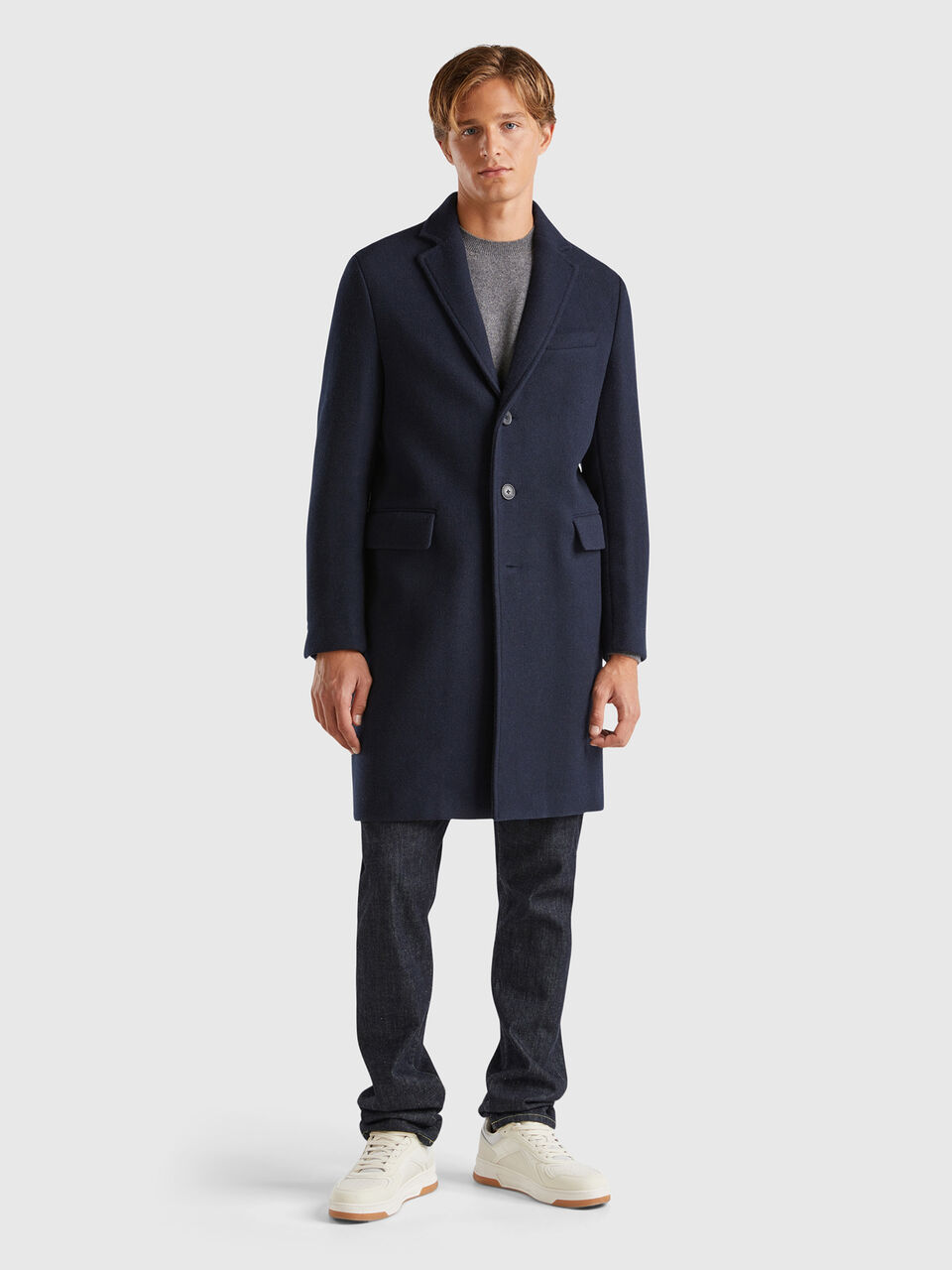 COAT Men image number null