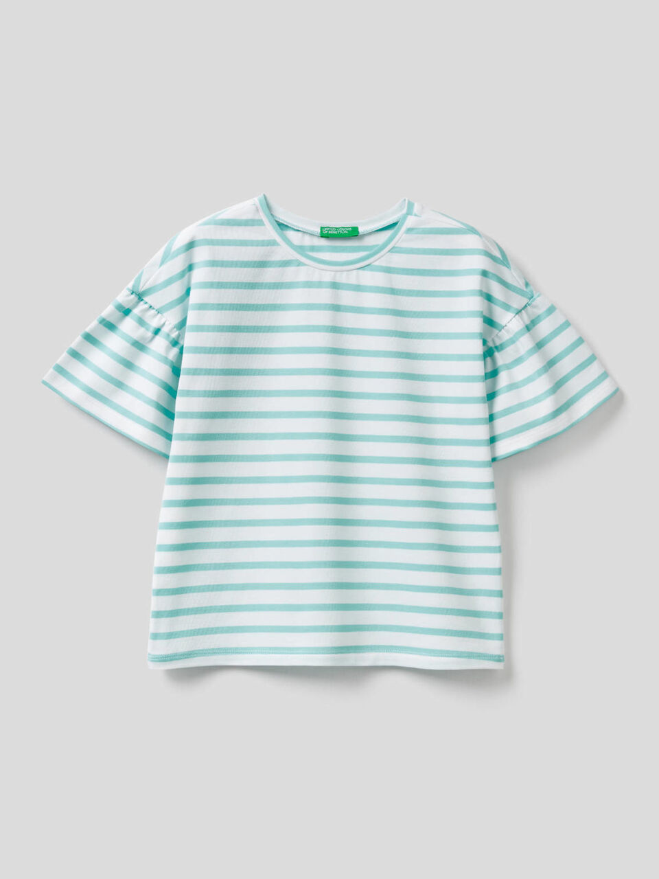T-shirt with yarn dyed stripes image number 1