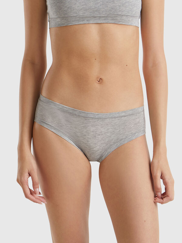 Underwear in super stretch cotton. Women