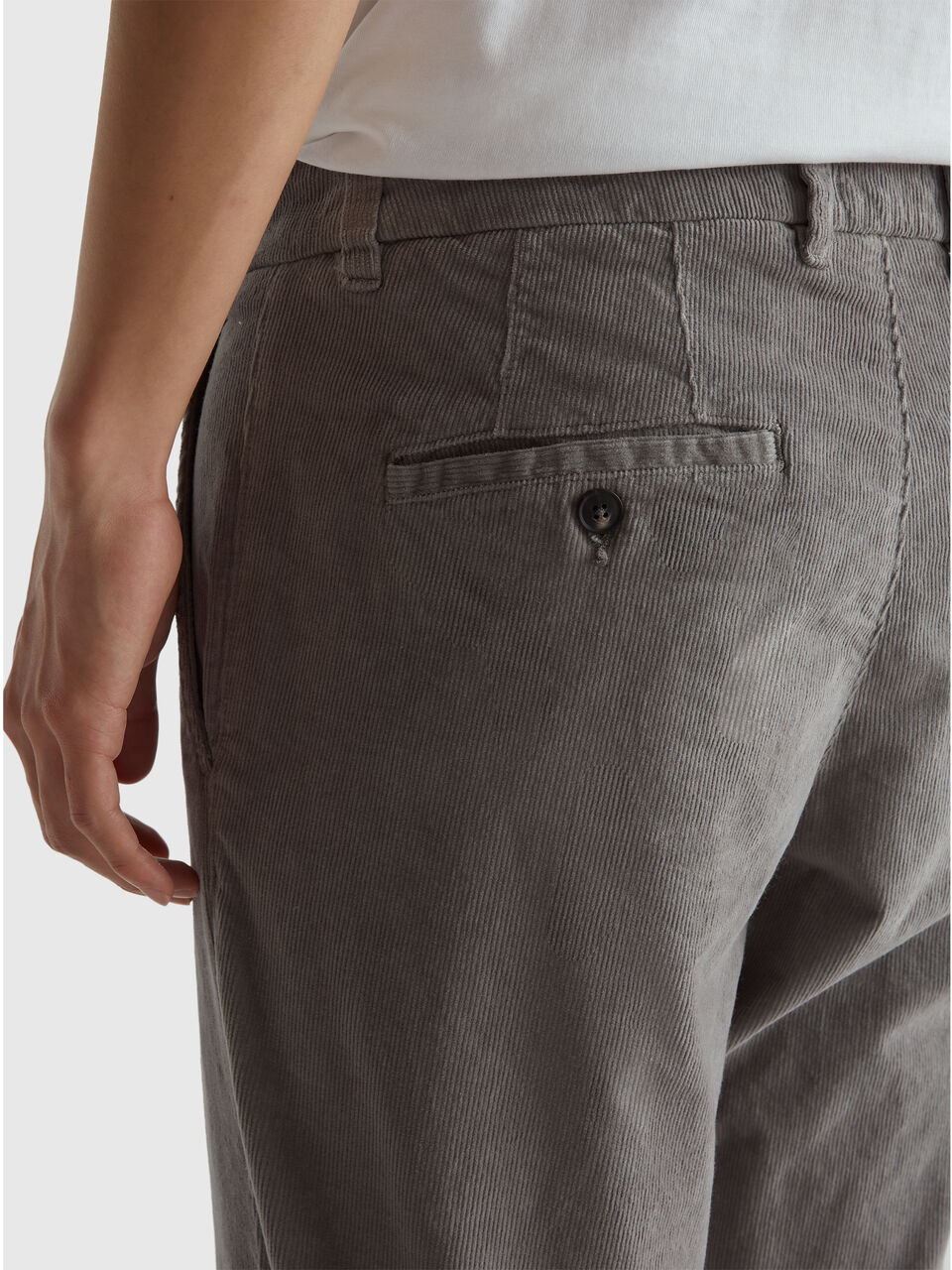 TROUSERS Men image number null