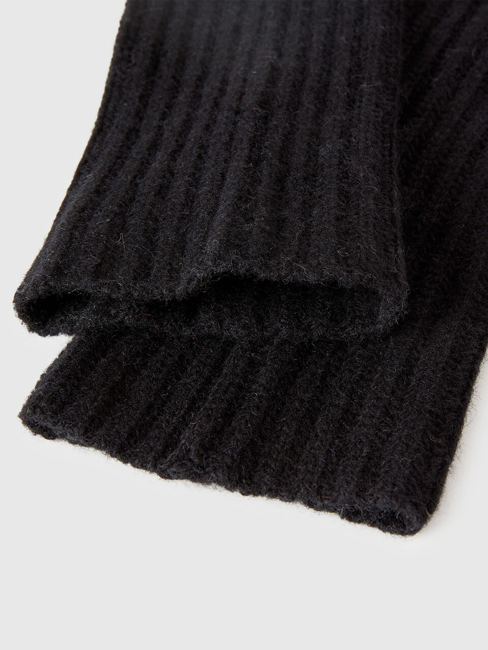 MUFF Women image number null