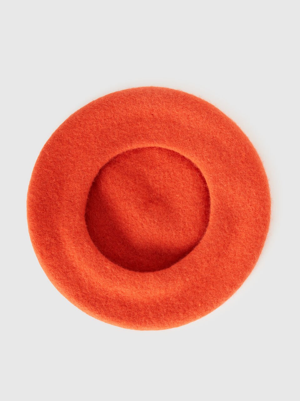 HAT Women image number 2