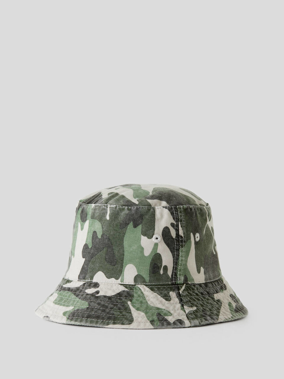 Fisherman's hat with logo image number 2