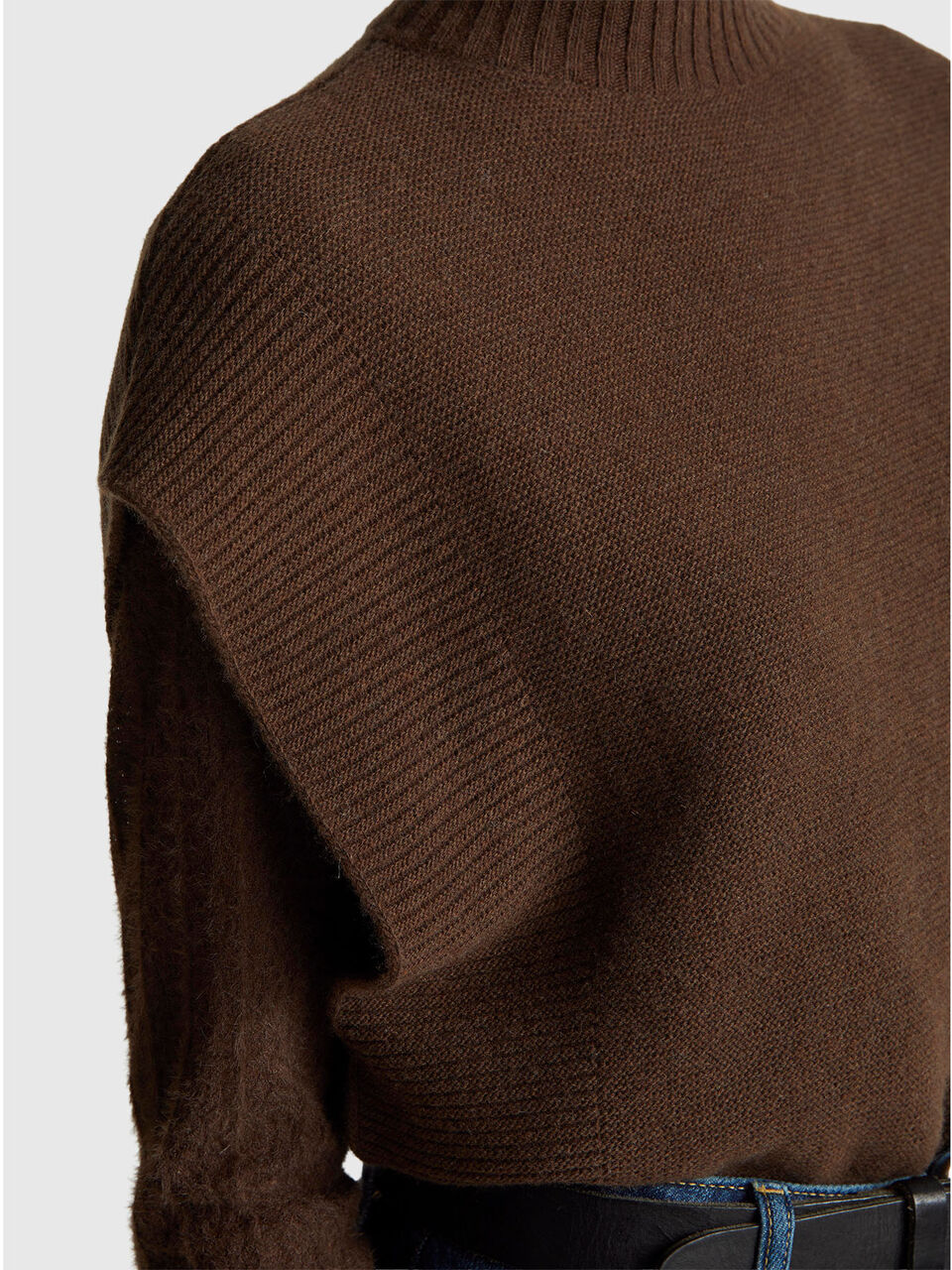 SLEEVELESS SWEATER Women image number null