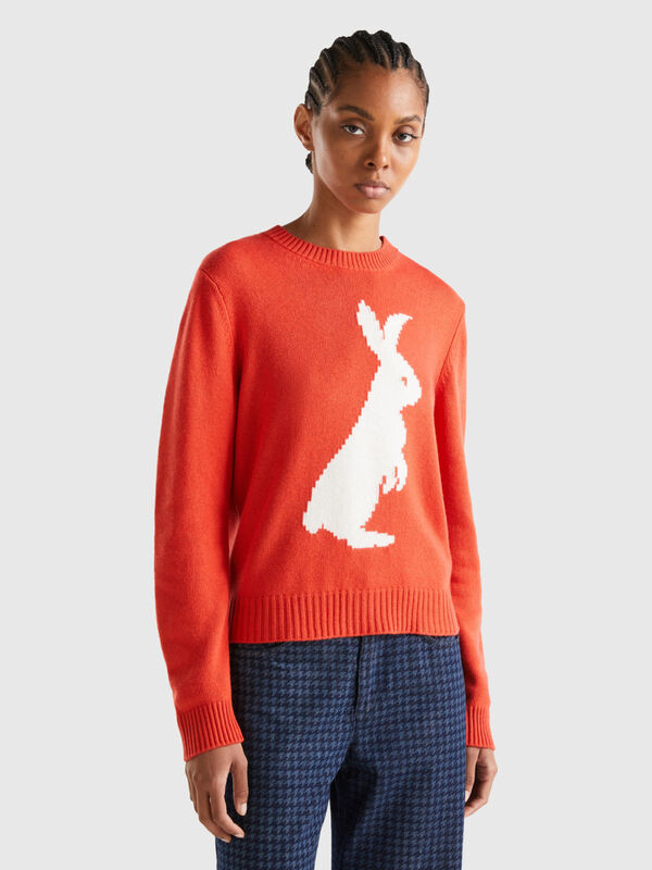 Sweater with bunny inlay