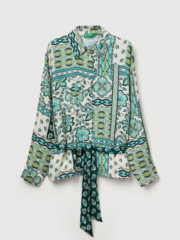 Shirt with bandana print Women