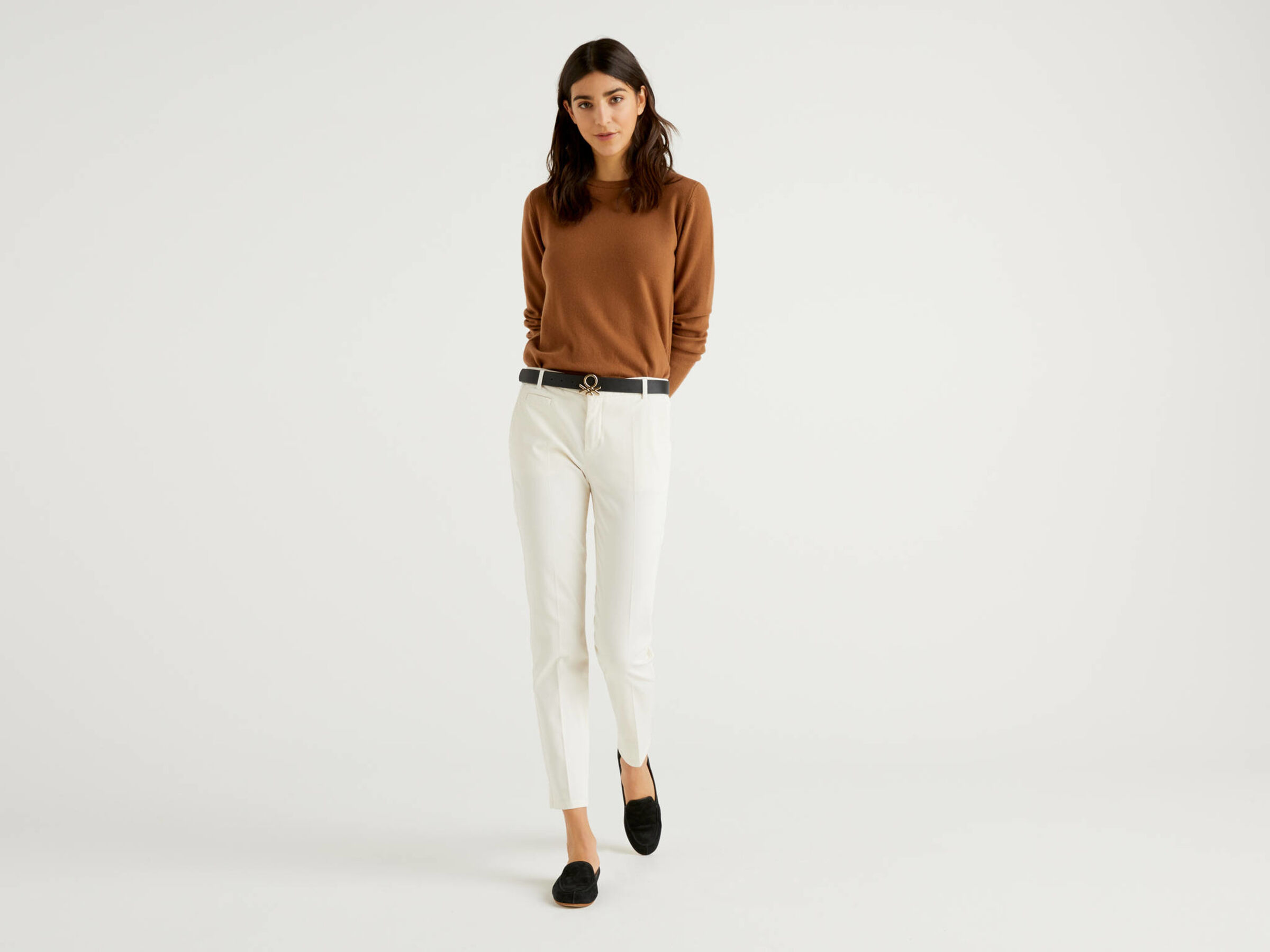 chinos cream