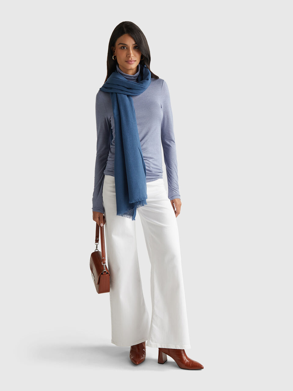 SCARF Women image number null