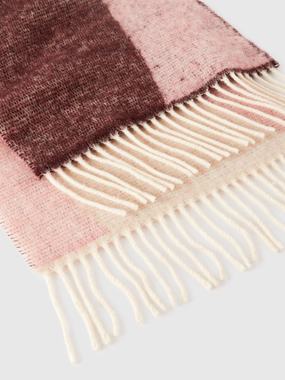 SCARF Women image number null