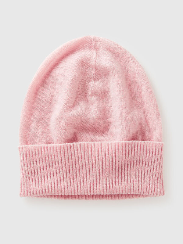 Powder pink hat in pure Merino wool Women