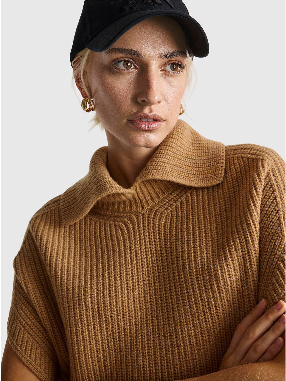 CAPE Women image number null