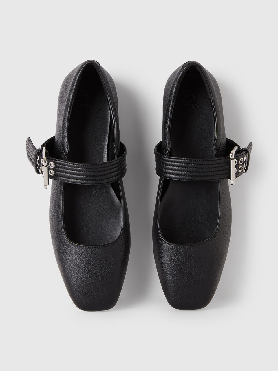 FLATTIE Women image number null