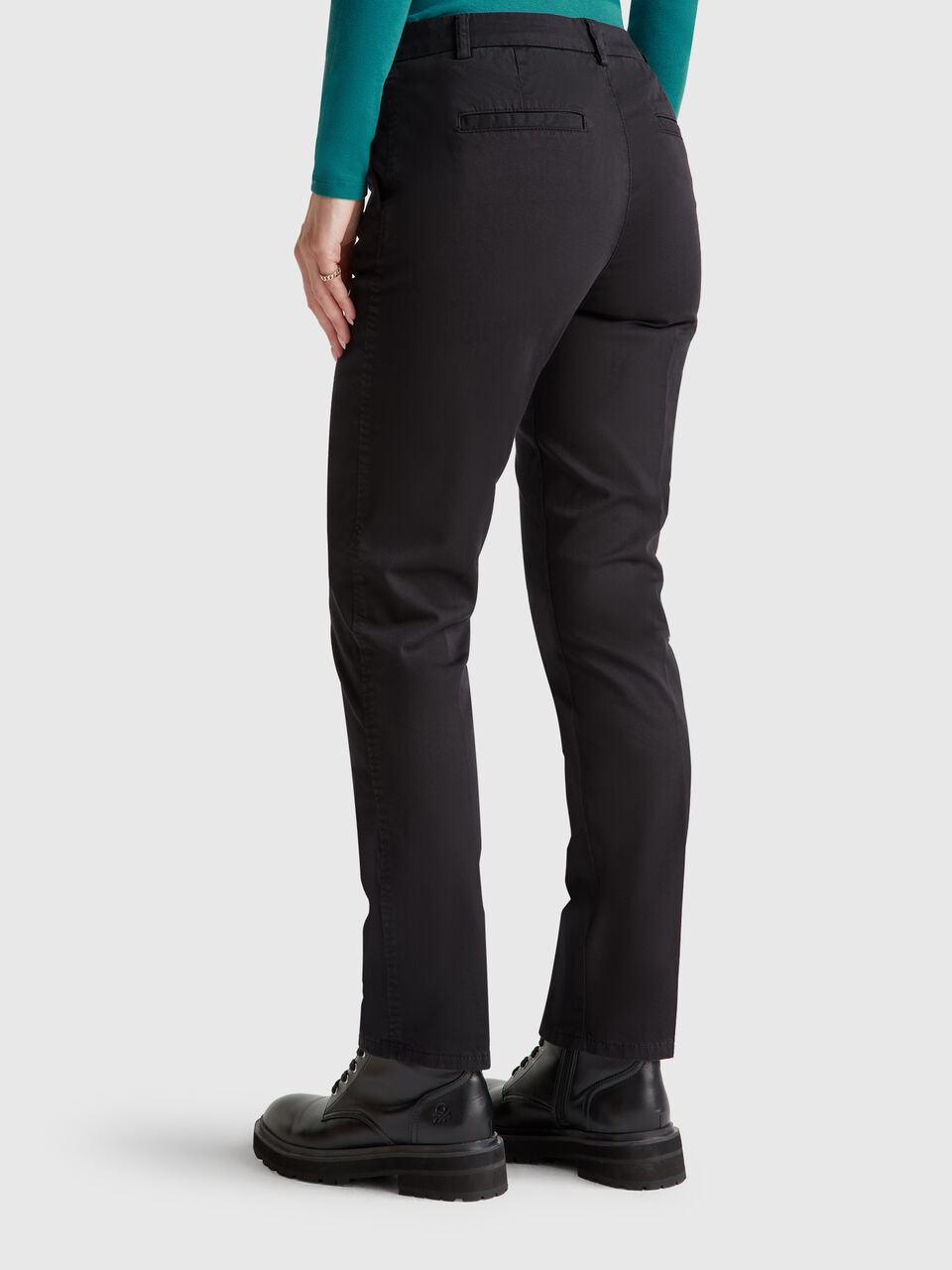 TROUSERS Women image number null