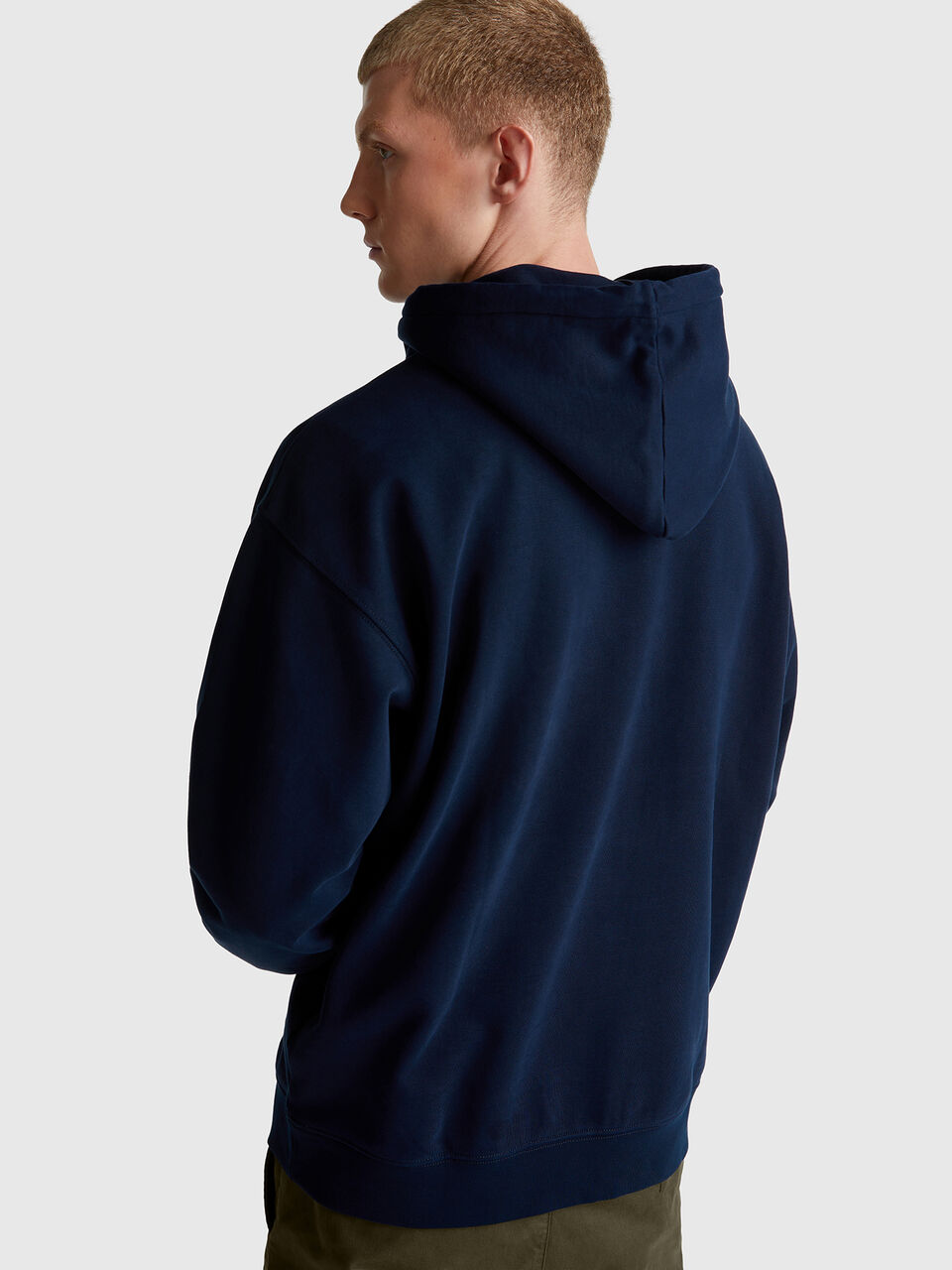 SWEATER W/HOOD Men image number null