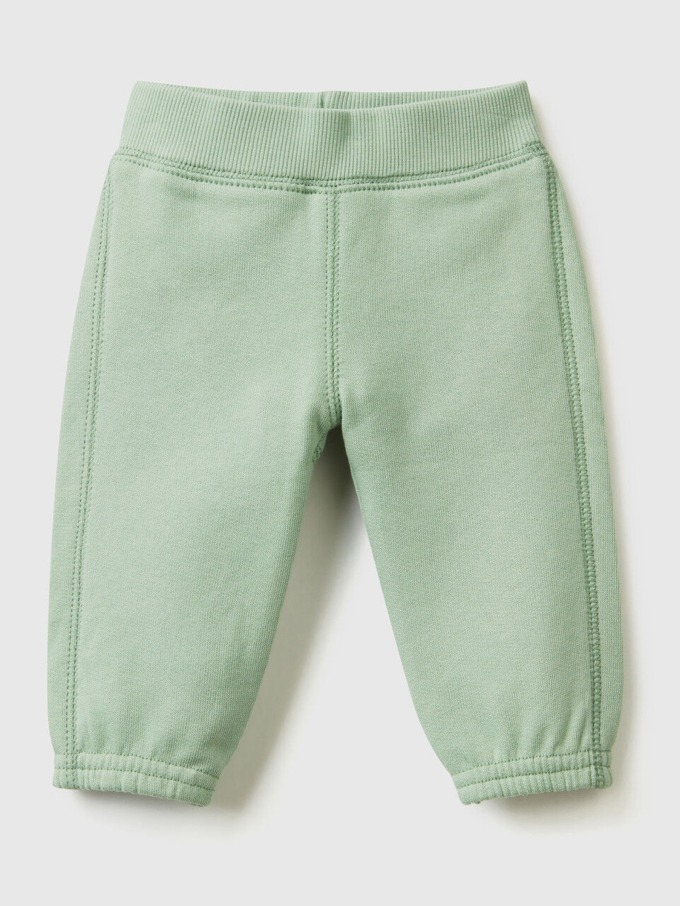 Soft sweatpants with embroidery