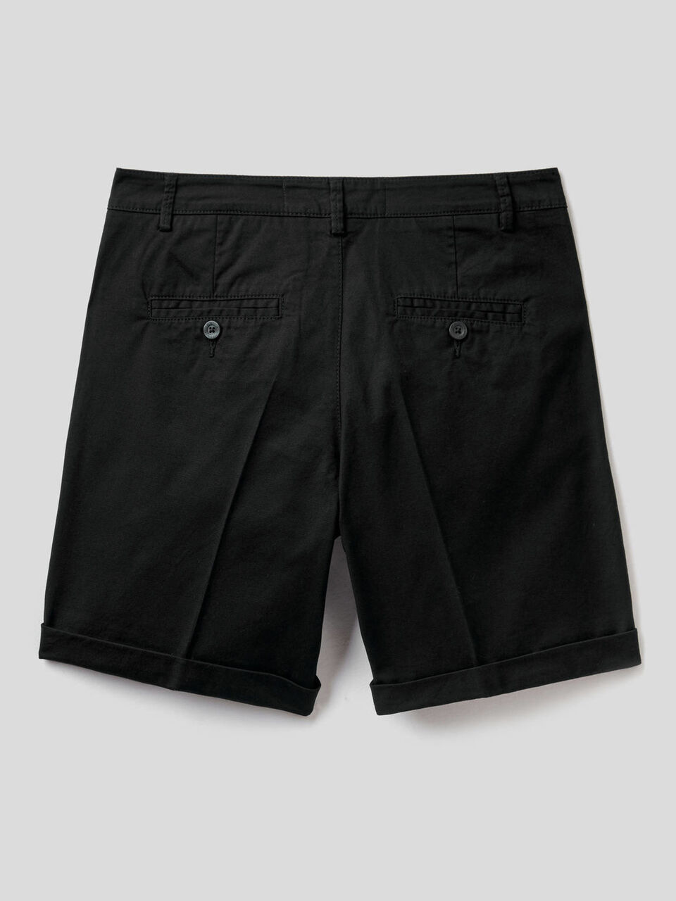 Bermudas in stretch cotton image number 2
