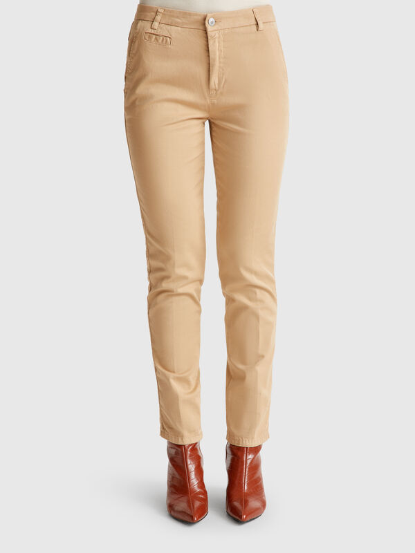 Slim fit cotton camel chinos Slim fit cotton camel chinos Women