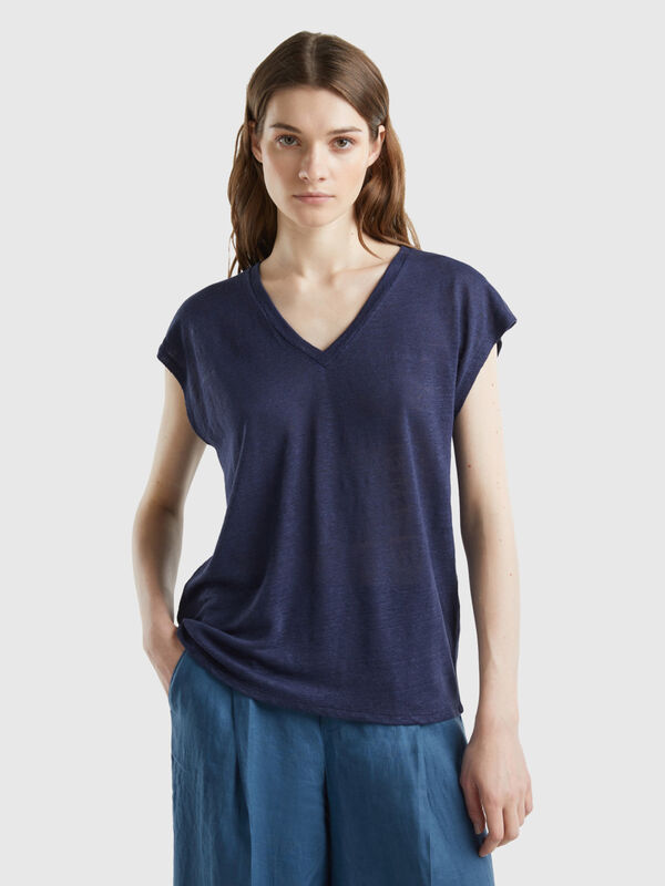 V-neck t-shirt in pure linen Women