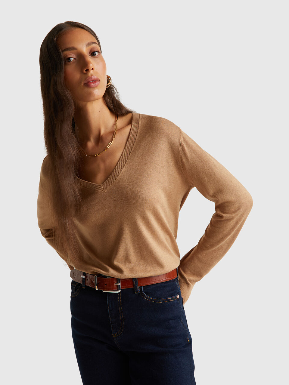 V NECK SWEATER L/S Women image number null