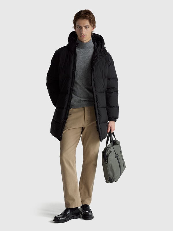 Long puffer jacket with recycled down Men