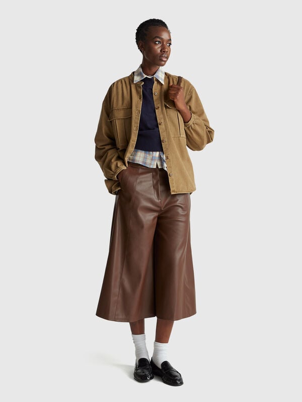 Wide 3/4 trousers in imitation leather Women